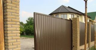 Купить откатные ворота из профнастила Северодвинск, цена от 1764 руб.